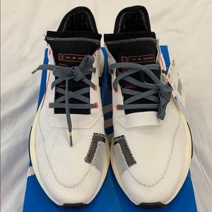 Adidas Men Sneakers NWT!! Size: 13